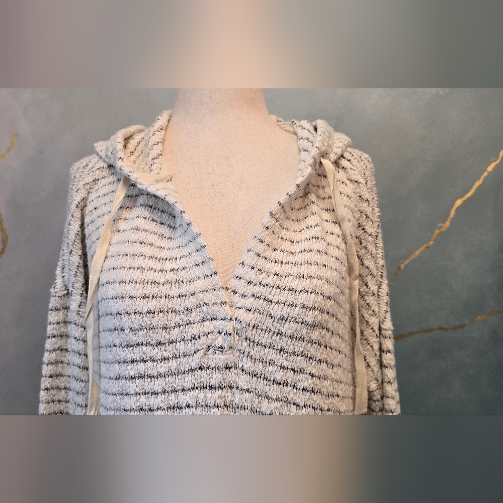 Lou& Grey Super Soft Textured Striped Knit Hoodie Sweater White/cream Grey S